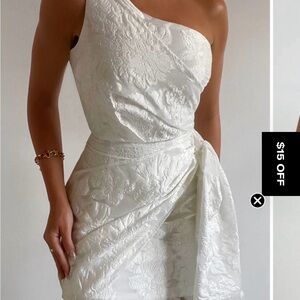 Showpo White Textured Dress NWT 4